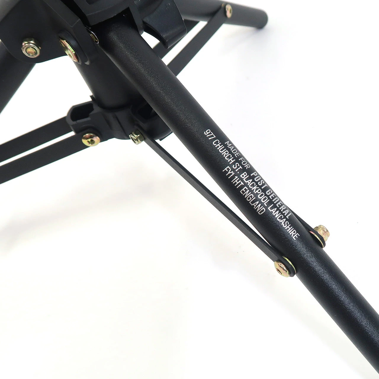 Post General Tri-pod Table & Hanger 5 Post General Tri-pod Table & Hanger - Image 3