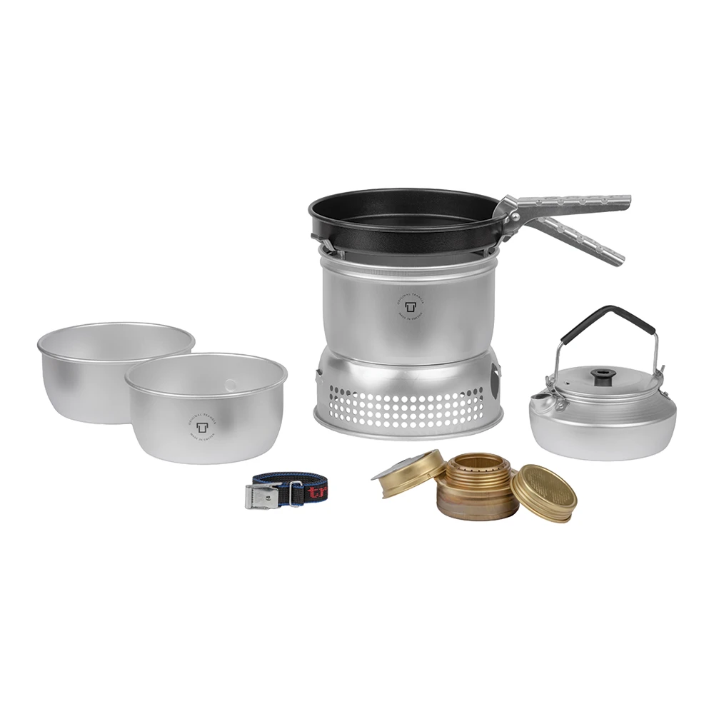 Trangia Storm Cooker 27-4 UL With Kettle 3 Trangia Storm Cooker 27-4 UL With Kettle