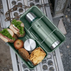 Stanley Classic Lunchbox 10QT Black -Outdoor Camping Gear 1 75d7382c a5c3 4393 ab9c 2dbdf748a440