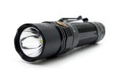Fenix PD36R Luminus SST40 LED Flashlight Black -Outdoor Camping Gear PD36R angle 36228.1561386826