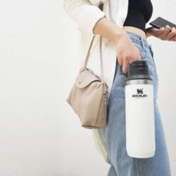 Stanley Adventure Switchback Travel Mug 12oz 22 Stanley Adventure Switchback Travel Mug 12oz -Outdoor Camping Gear stanley adventure switchback tek el termos bardak 0 47 lt beyaz 6 min 600x600 194d00f5 fd9e 4134 87f3 671bacd76626